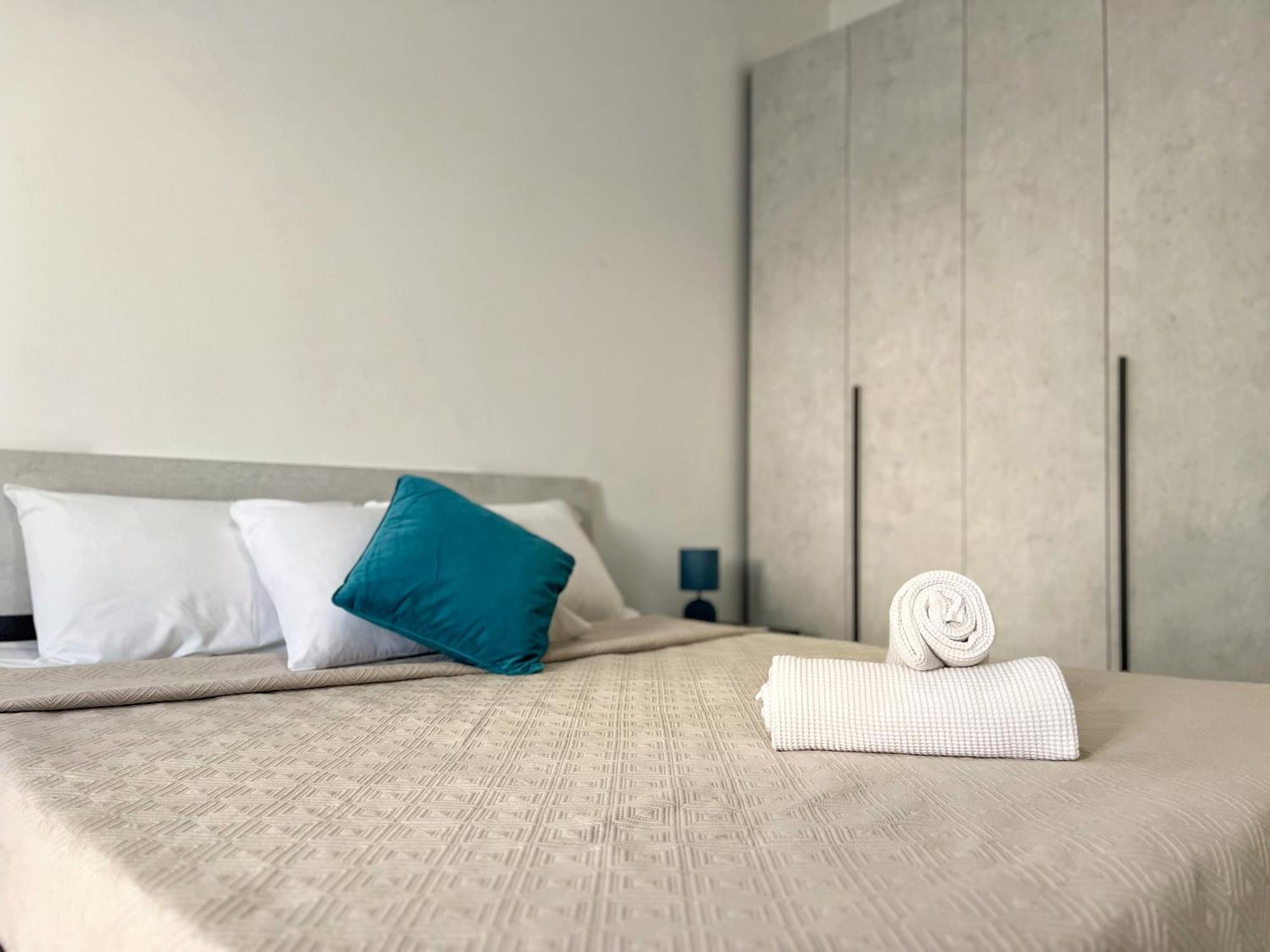 Marina Apartment