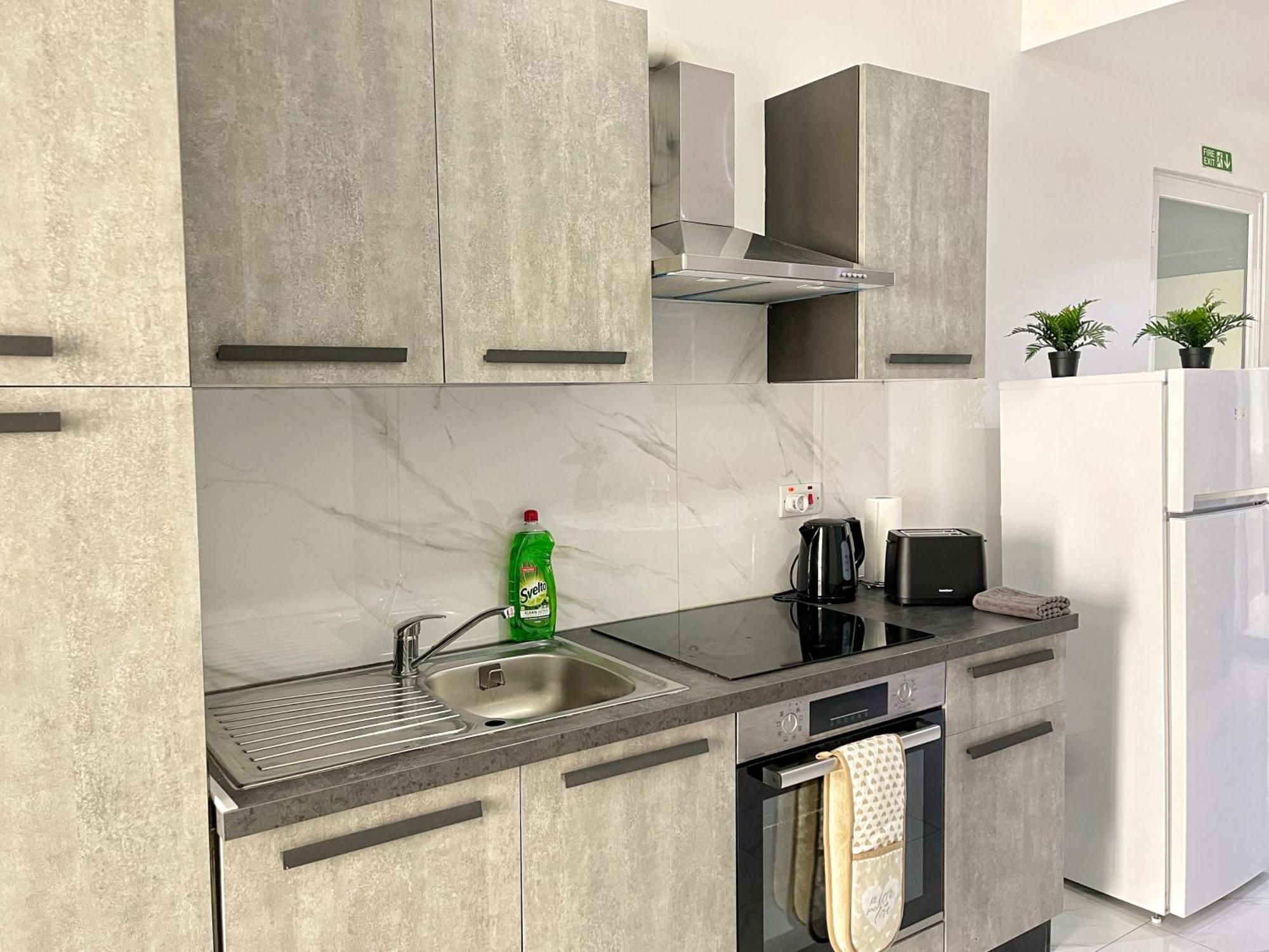 Marina Apartment